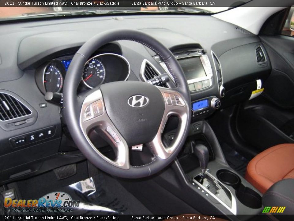 Black Saddle Interior 2011 Hyundai Tucson Limited Awd