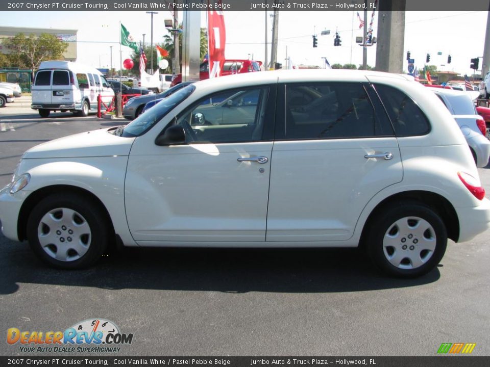 2007 Chrysler PT Cruiser Touring Cool Vanilla White / Pastel Pebble Beige Photo #5