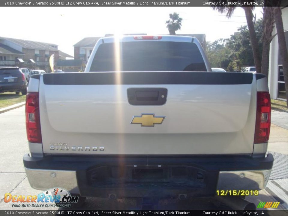 2010 Chevrolet Silverado 2500HD LTZ Crew Cab 4x4 Sheer Silver Metallic / Light Titanium/Dark Titanium Photo #5