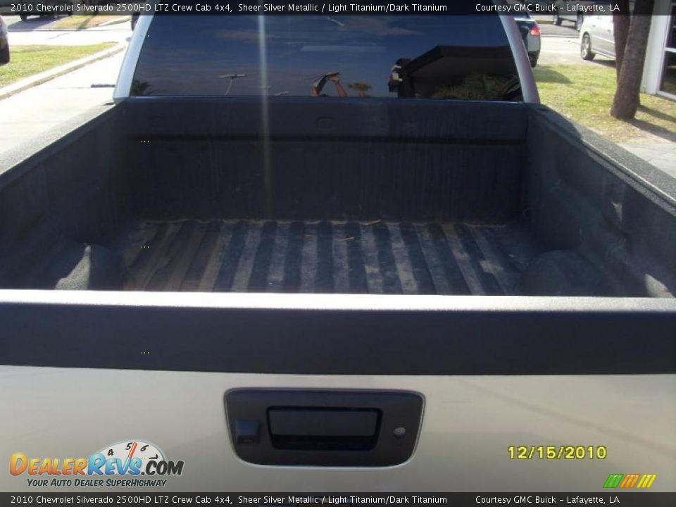 2010 Chevrolet Silverado 2500HD LTZ Crew Cab 4x4 Sheer Silver Metallic / Light Titanium/Dark Titanium Photo #7