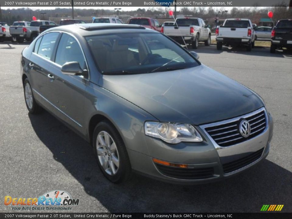 2007 Volkswagen Passat 2.0T Sedan United Grey Metallic / Pure Beige Photo #5