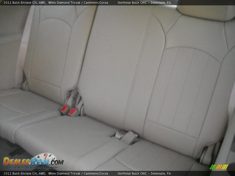 2011 Buick Enclave CXL AWD White Diamond Tricoat / Cashmere/Cocoa Photo #9