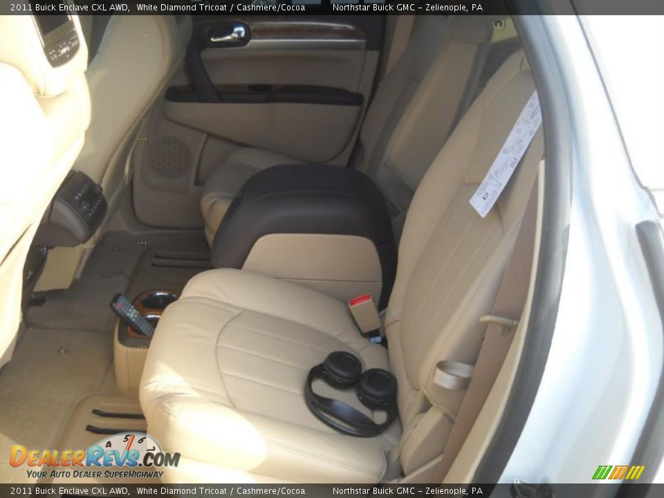 2011 Buick Enclave CXL AWD White Diamond Tricoat / Cashmere/Cocoa Photo #15