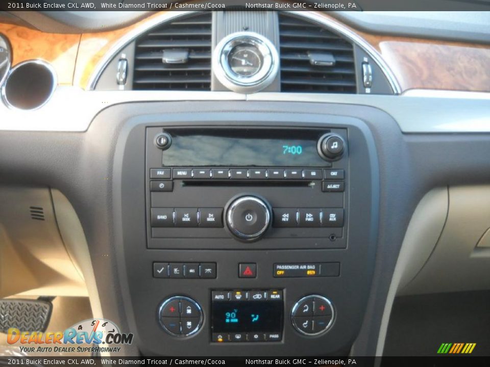 Controls of 2011 Buick Enclave CXL AWD Photo #17