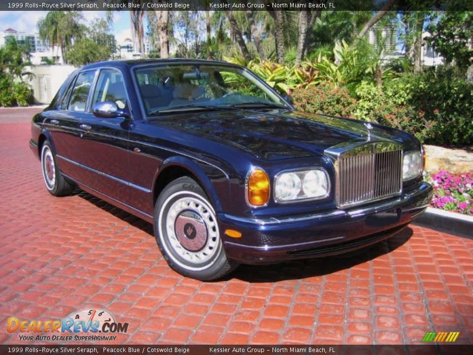 Front 3/4 View of 1999 Rolls-Royce Silver Seraph  Photo #1