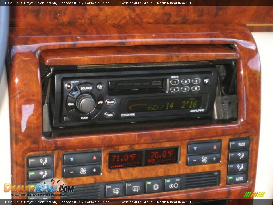 Controls of 1999 Rolls-Royce Silver Seraph  Photo #34