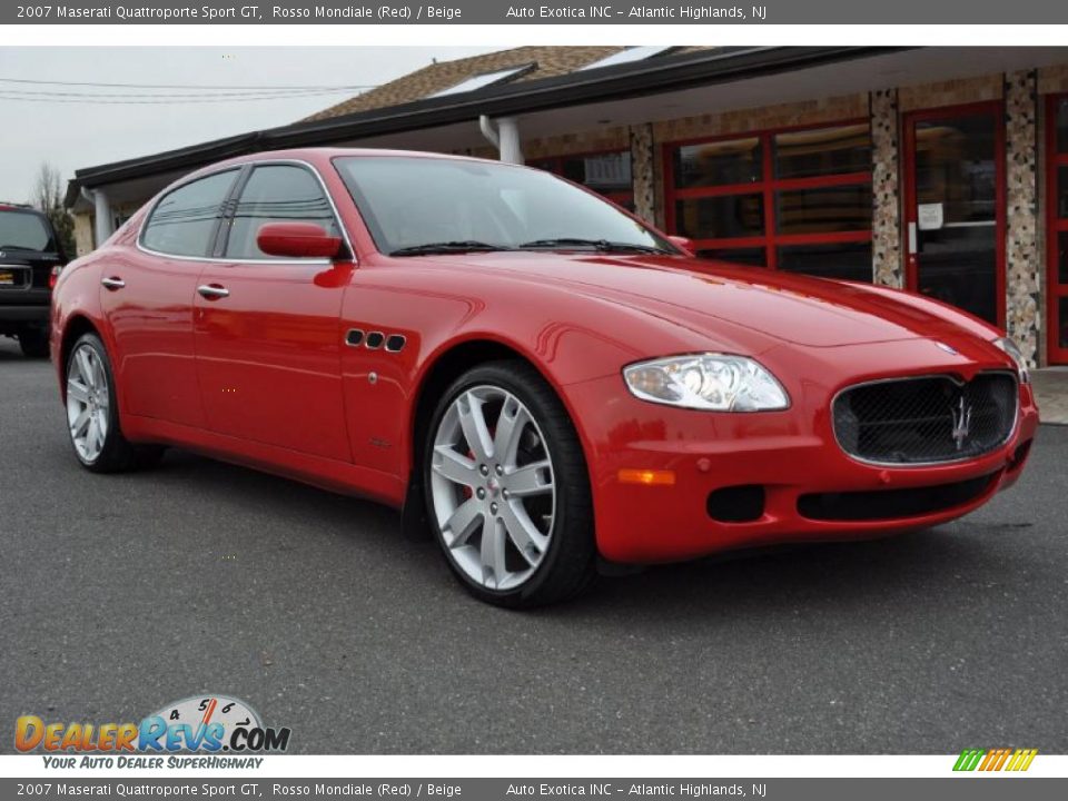 Front 3/4 View of 2007 Maserati Quattroporte Sport GT Photo #2