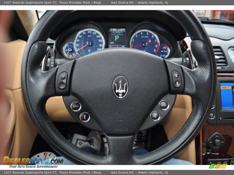 2007 Maserati Quattroporte Sport GT Steering Wheel Photo #18