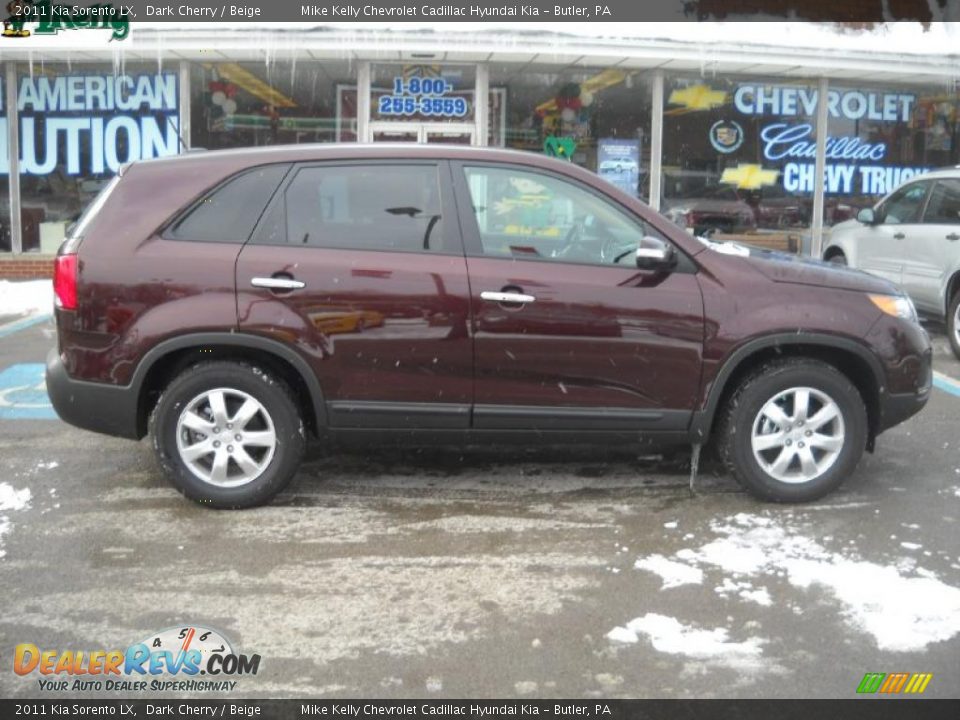 Dark Cherry 2011 Kia Sorento LX Photo #2