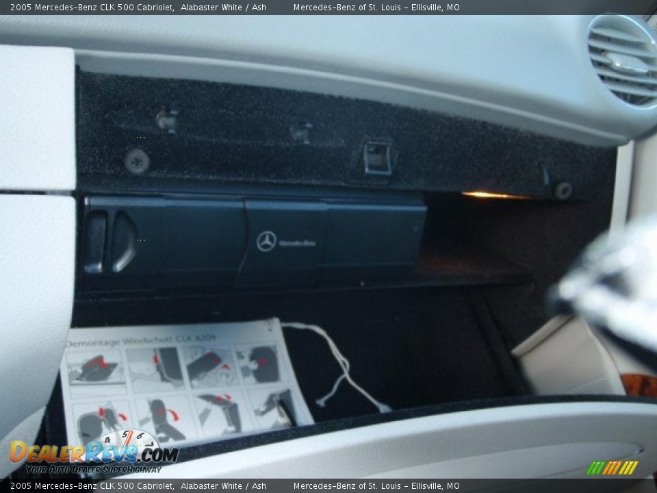 2005 Mercedes-Benz CLK 500 Cabriolet Alabaster White / Ash Photo #20