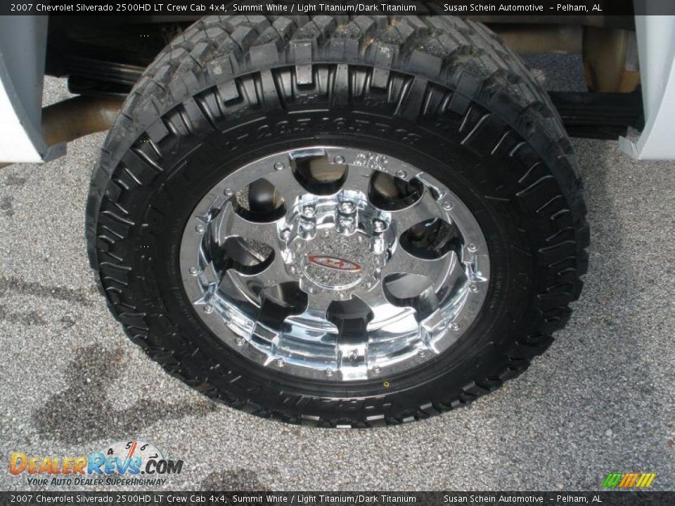 Custom Wheels of 2007 Chevrolet Silverado 2500HD LT Crew Cab 4x4 Photo #10