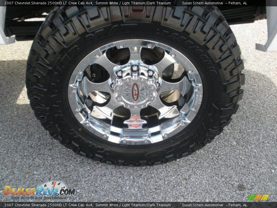 Custom Wheels of 2007 Chevrolet Silverado 2500HD LT Crew Cab 4x4 Photo #12