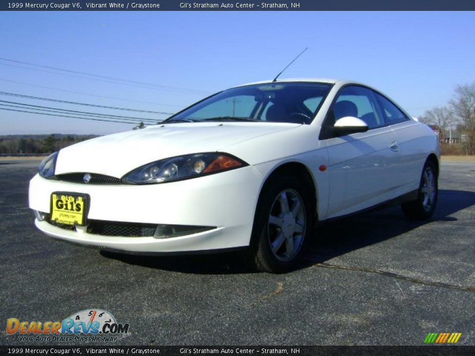 1999 Mercury Cougar V6 Vibrant White / Graystone Photo #3