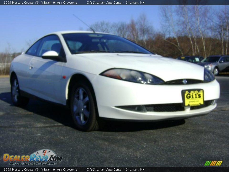 1999 Mercury Cougar V6 Vibrant White / Graystone Photo #9