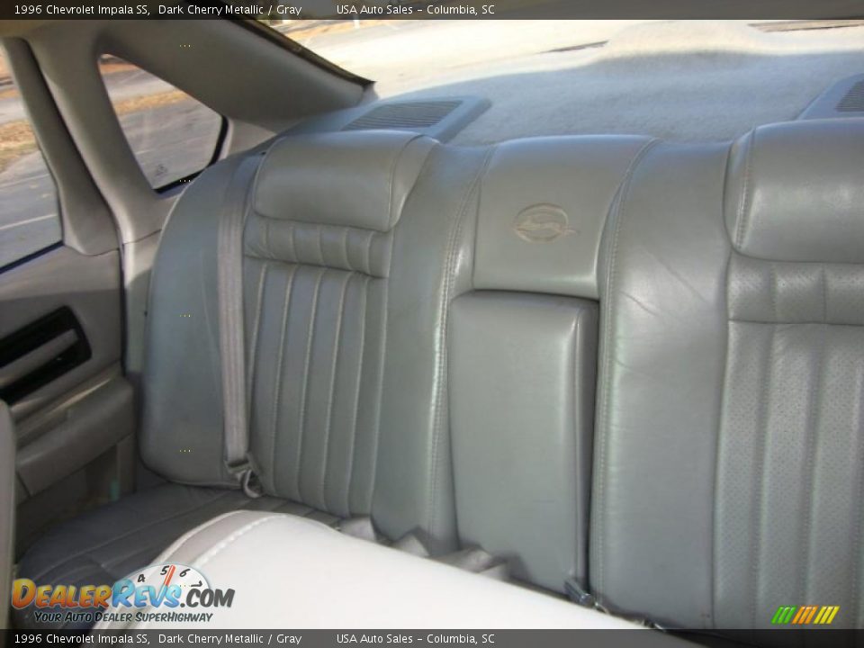 Gray Interior - 1996 Chevrolet Impala SS Photo #26