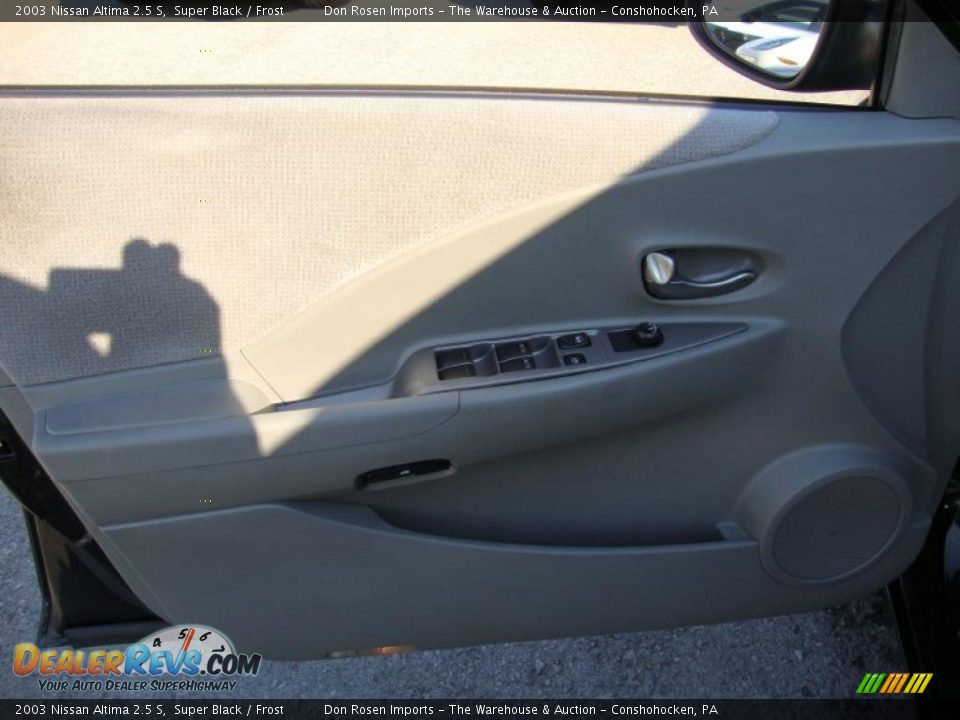 2003 Nissan Altima 2.5 S Super Black / Frost Photo #14