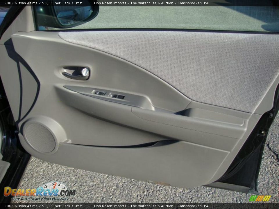 2003 Nissan Altima 2.5 S Super Black / Frost Photo #21