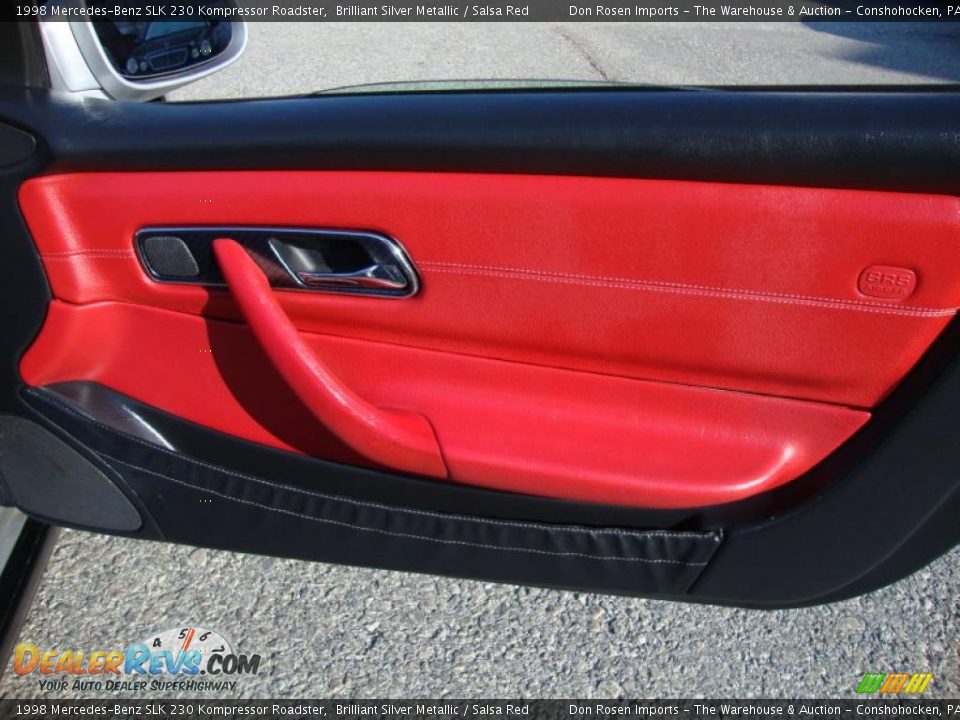 Door Panel of 1998 Mercedes-Benz SLK 230 Kompressor Roadster Photo #21