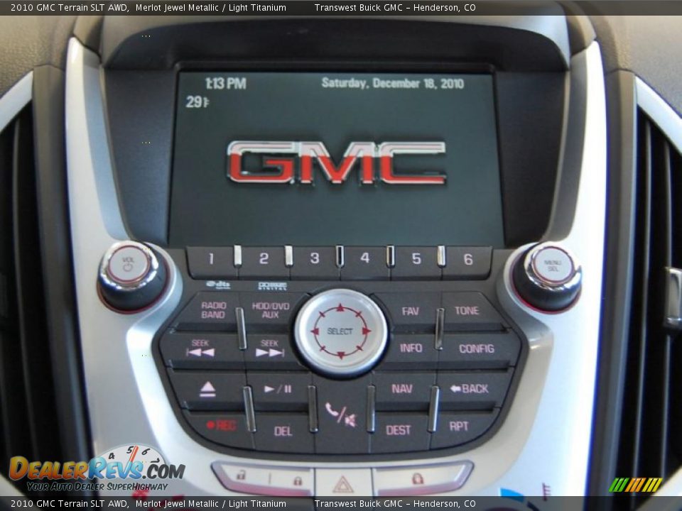 Controls of 2010 GMC Terrain SLT AWD Photo #17