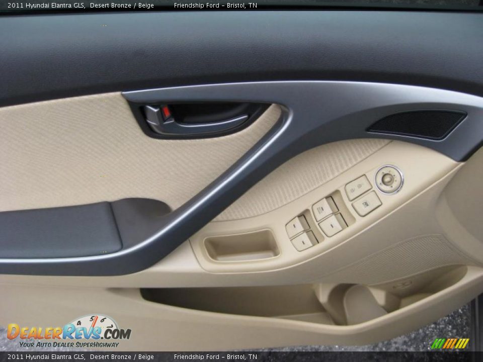 Door Panel of 2011 Hyundai Elantra GLS Photo #14