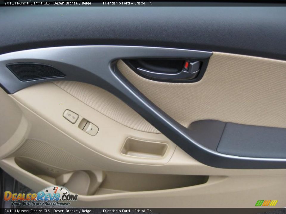 Door Panel of 2011 Hyundai Elantra GLS Photo #20