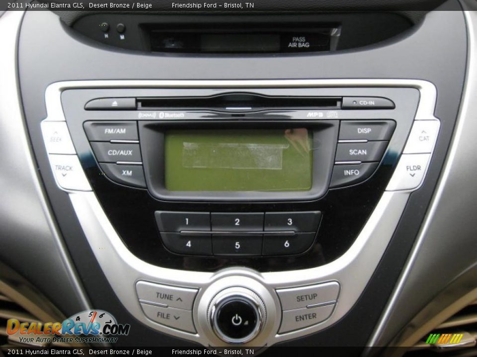 Controls of 2011 Hyundai Elantra GLS Photo #25