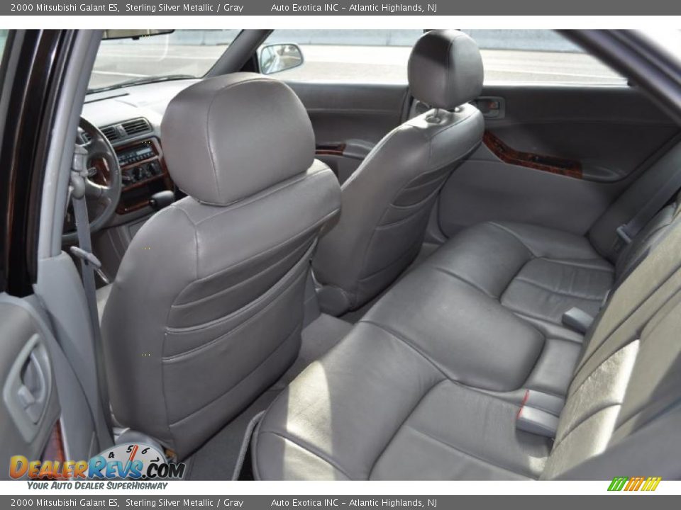 Gray Interior - 2000 Mitsubishi Galant ES Photo #14