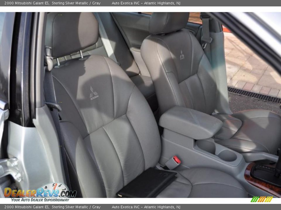 Gray Interior - 2000 Mitsubishi Galant ES Photo #20