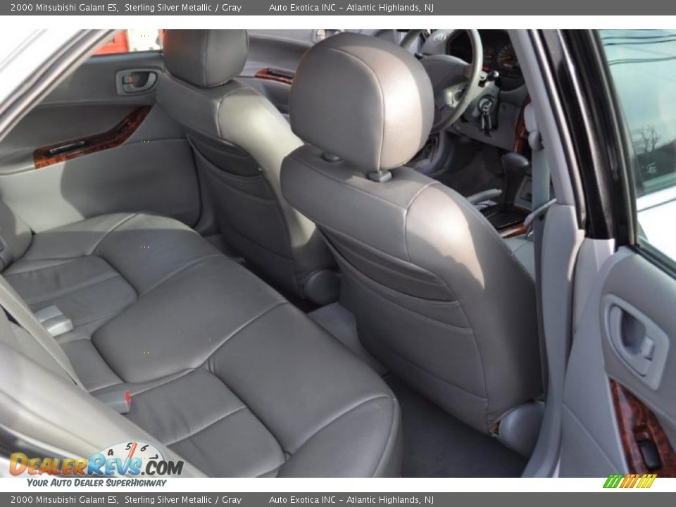 Gray Interior - 2000 Mitsubishi Galant ES Photo #21