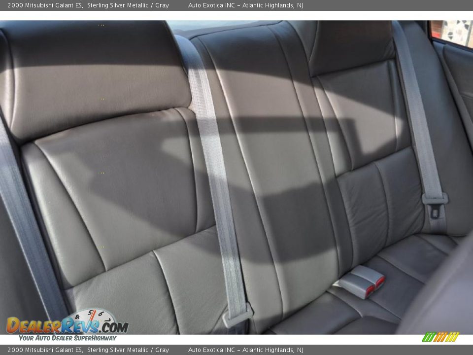 2000 Mitsubishi Galant ES Sterling Silver Metallic / Gray Photo #22