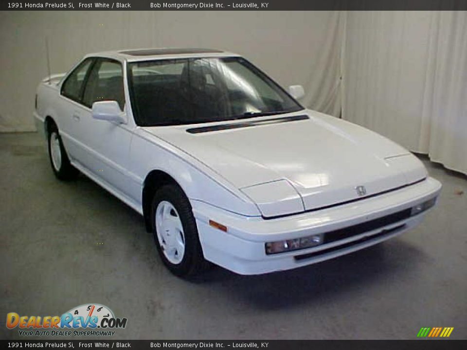 Front 3/4 View of 1991 Honda Prelude Si Photo #1