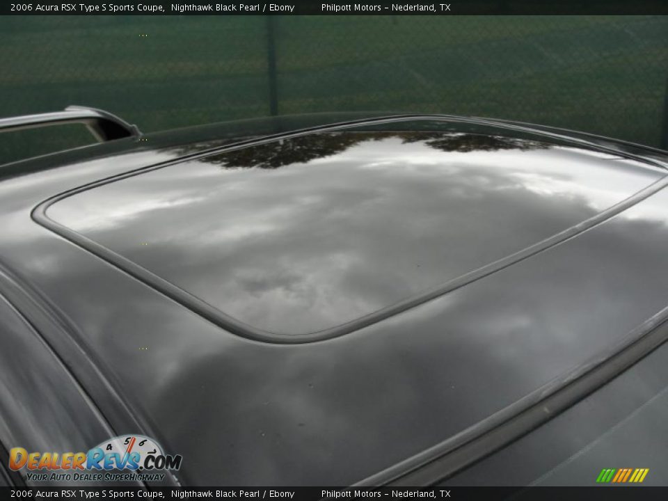 Sunroof of 2006 Acura RSX Type S Sports Coupe Photo #21