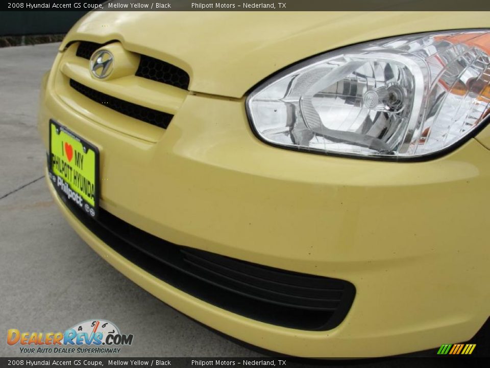 2008 Hyundai Accent GS Coupe Mellow Yellow / Black Photo #13