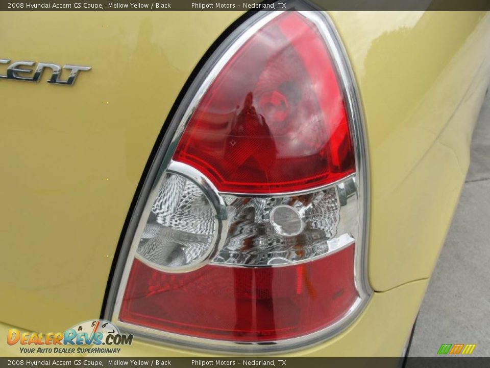 2008 Hyundai Accent GS Coupe Mellow Yellow / Black Photo #22