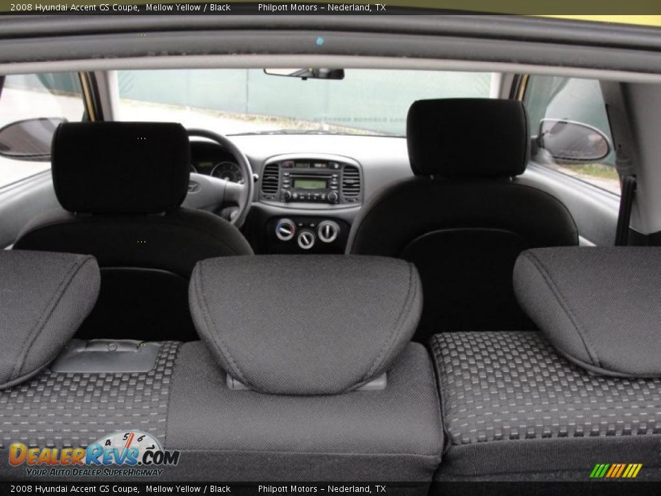 2008 Hyundai Accent GS Coupe Mellow Yellow / Black Photo #35
