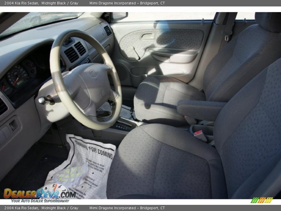 2004 Kia Rio Sedan Midnight Black / Gray Photo #8