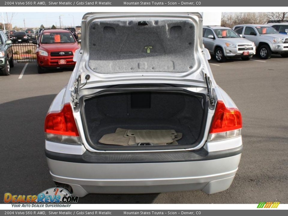 2004 Volvo S60 R AWD Silver Metallic / Gobi Sand R Metallic Photo #29