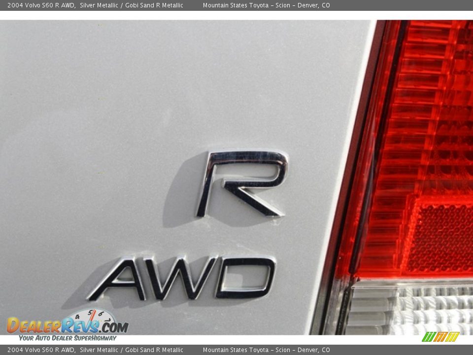 2004 Volvo S60 R AWD Logo Photo #32