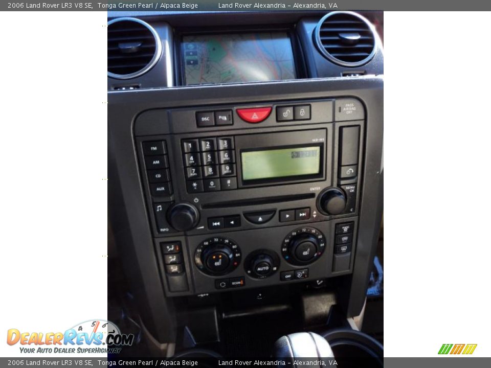 2006 Land Rover LR3 V8 SE Tonga Green Pearl / Alpaca Beige Photo #15