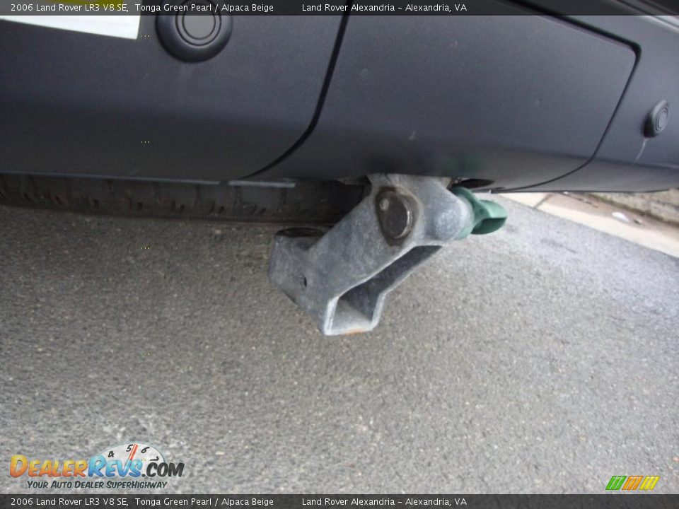 2006 Land Rover LR3 V8 SE Tonga Green Pearl / Alpaca Beige Photo #17