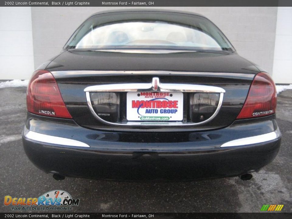 2002 Lincoln Continental Black / Light Graphite Photo #8