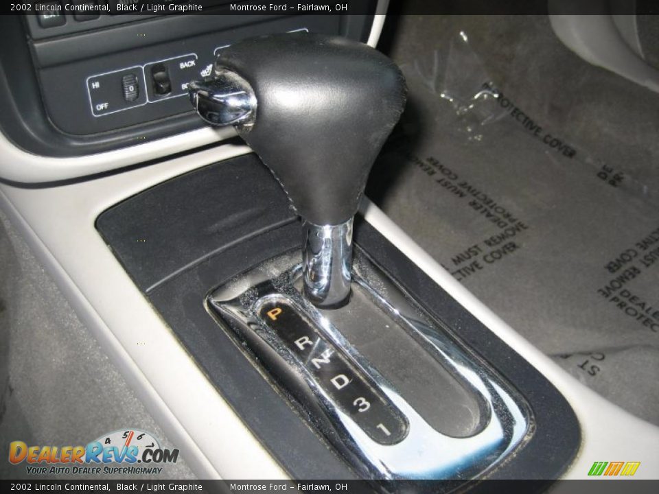 2002 Lincoln Continental  Shifter Photo #15