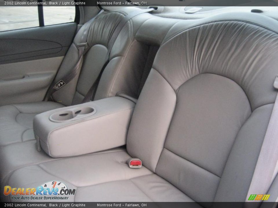 Light Graphite Interior - 2002 Lincoln Continental  Photo #28