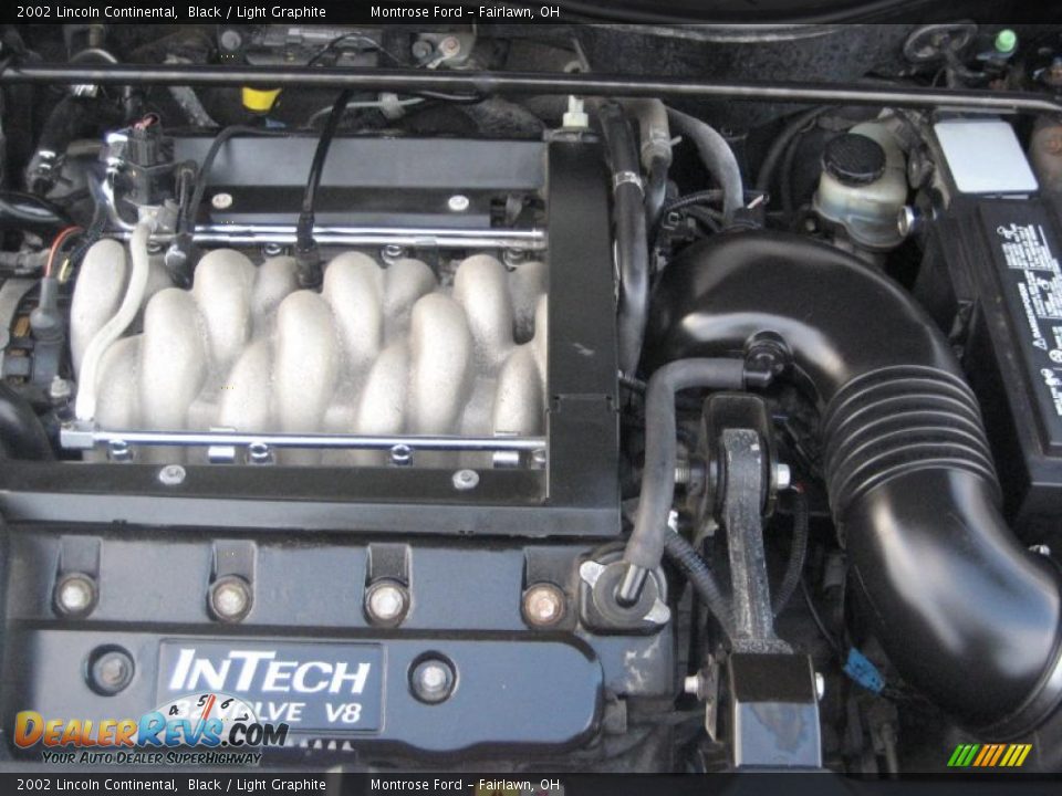 2002 Lincoln Continental  4.6 Liter DOHC 32-Valve V8 Engine Photo #30