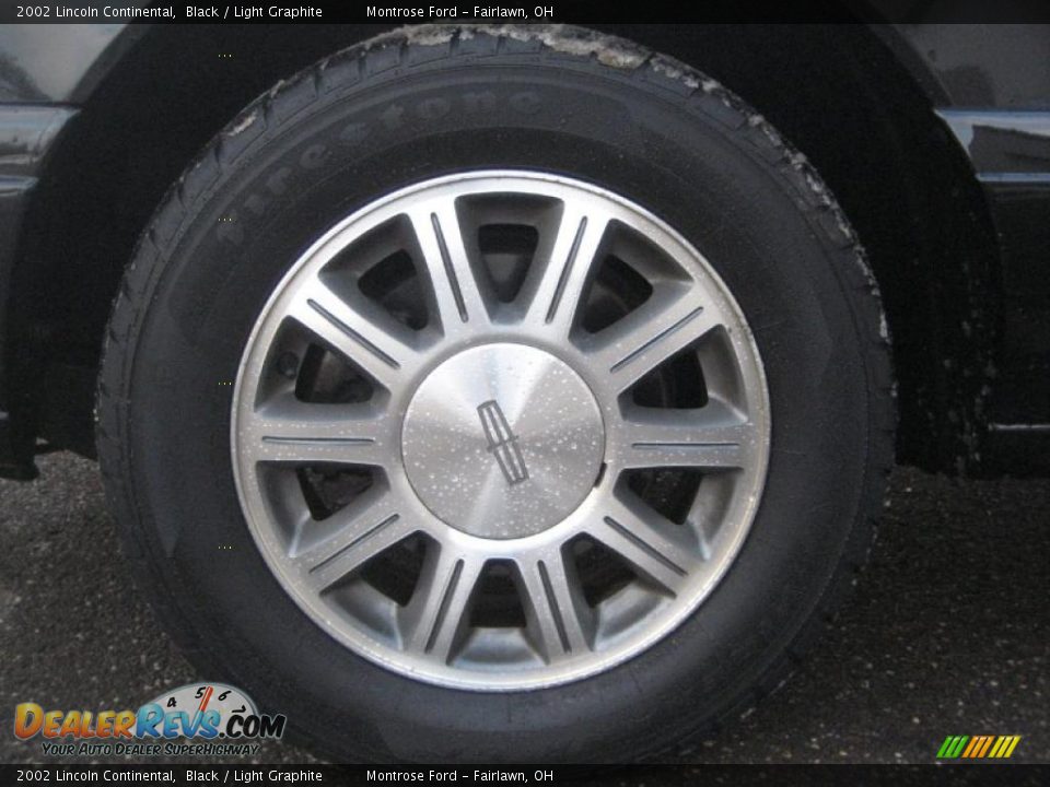 2002 Lincoln Continental  Wheel Photo #32