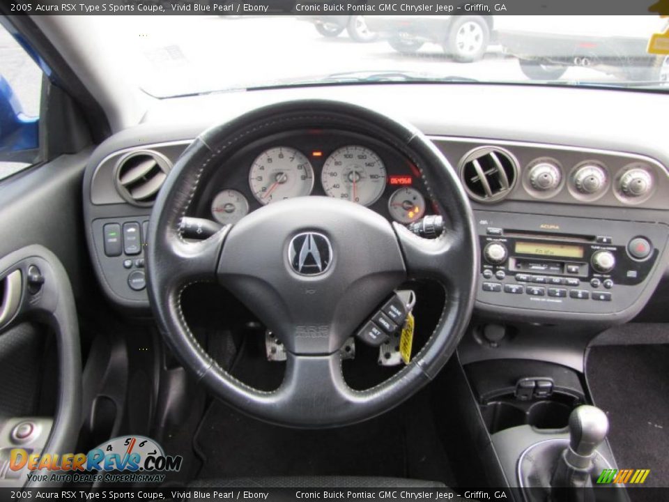 Dashboard of 2005 Acura RSX Type S Sports Coupe Photo #16