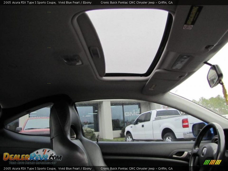 Sunroof of 2005 Acura RSX Type S Sports Coupe Photo #17