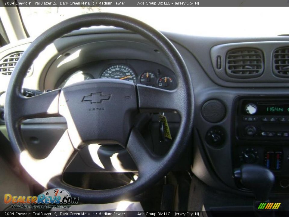 2004 Chevrolet TrailBlazer LS Dark Green Metallic / Medium Pewter Photo #7