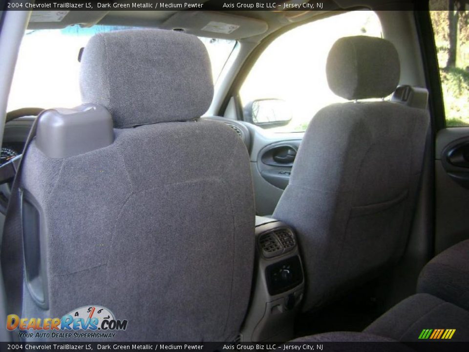 2004 Chevrolet TrailBlazer LS Dark Green Metallic / Medium Pewter Photo #12