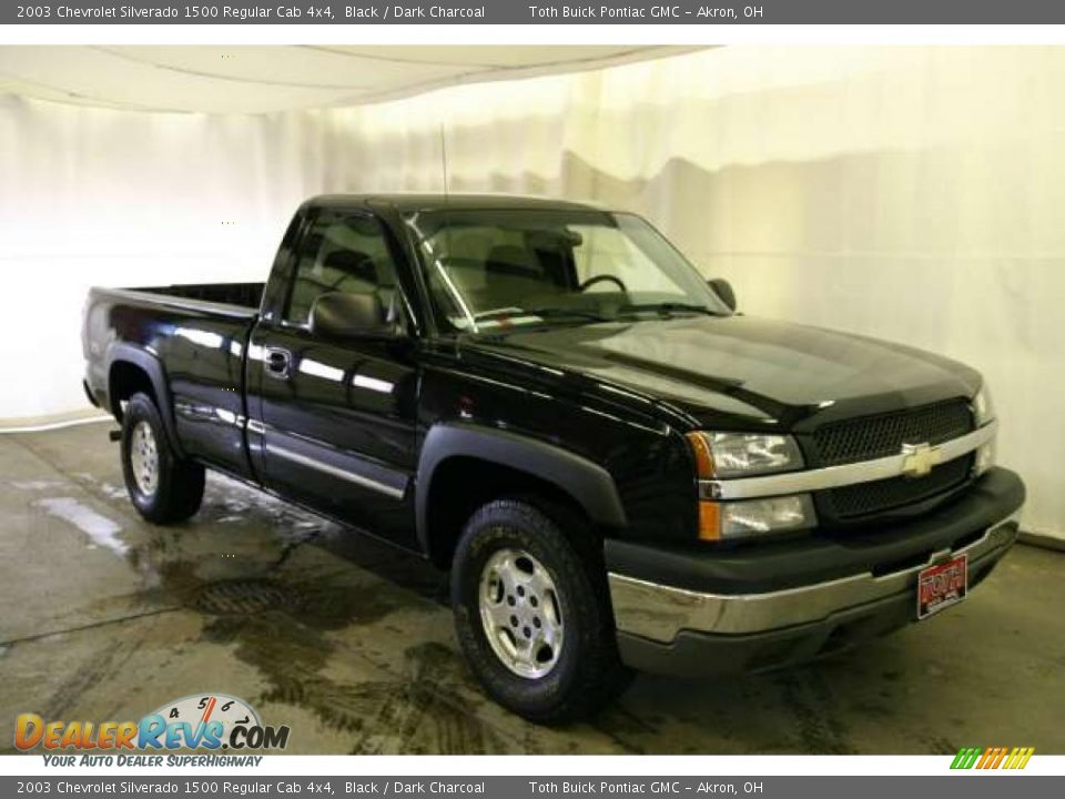2003 Chevrolet Silverado 1500 Regular Cab 4x4 Black / Dark Charcoal Photo #1
